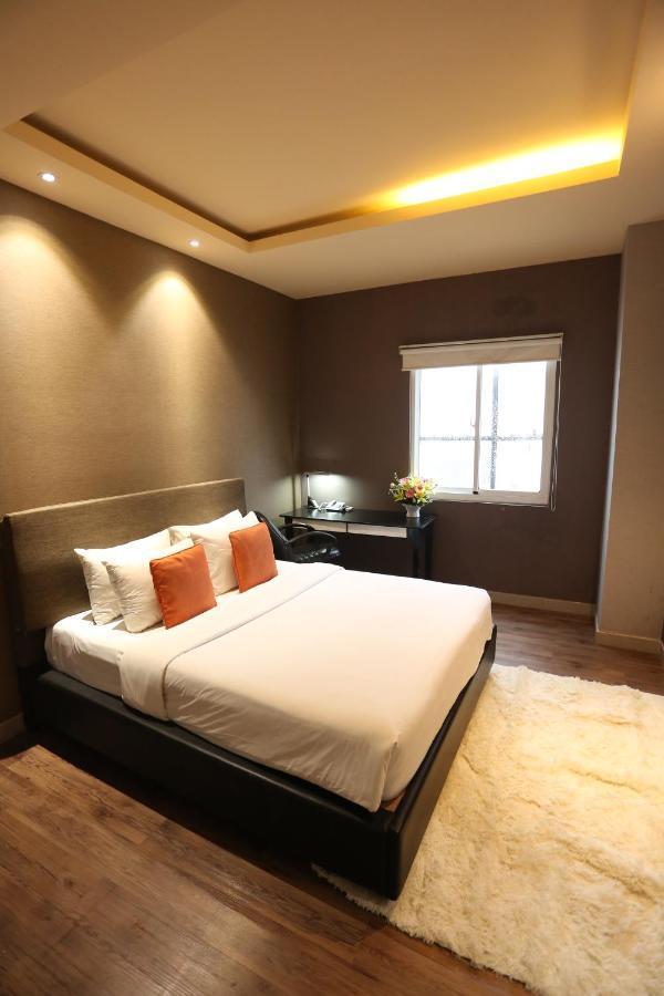 Diamond Suite Hai Ba Trung โฮจิมินห์ซิตี้ ภายนอก รูปภาพ
